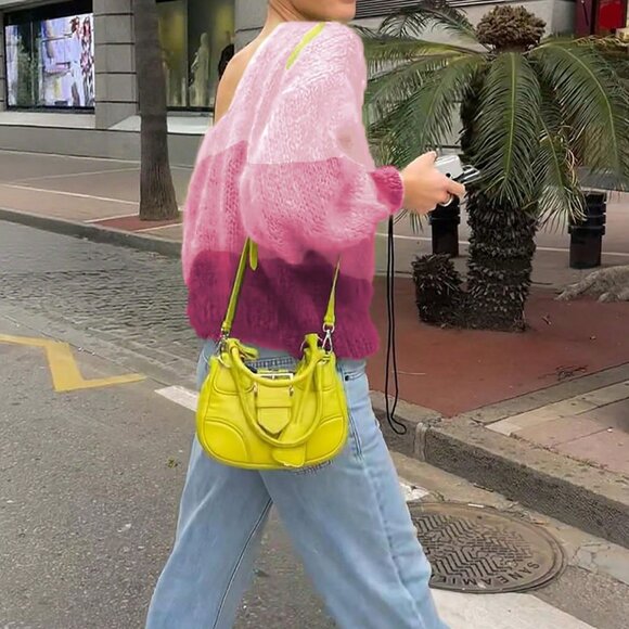 Multicolor Loose Fit Women's Color Block Backless Cropped Sweater - Picture 4 of 6